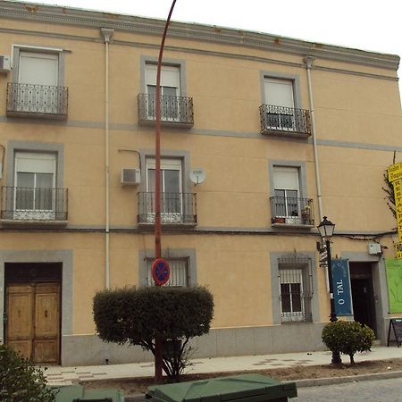 Hostal La Estacion Hotel Tarancon Exterior photo