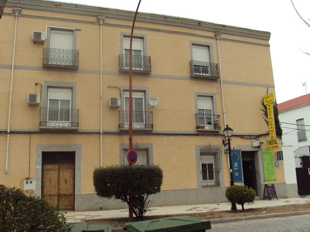 Hostal La Estacion Hotel Tarancon Exterior photo